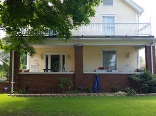 542 Mulberry St, Clinton, IN 47842