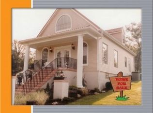 5166 Mountain Top Ln, Elizabeth, PA 15037