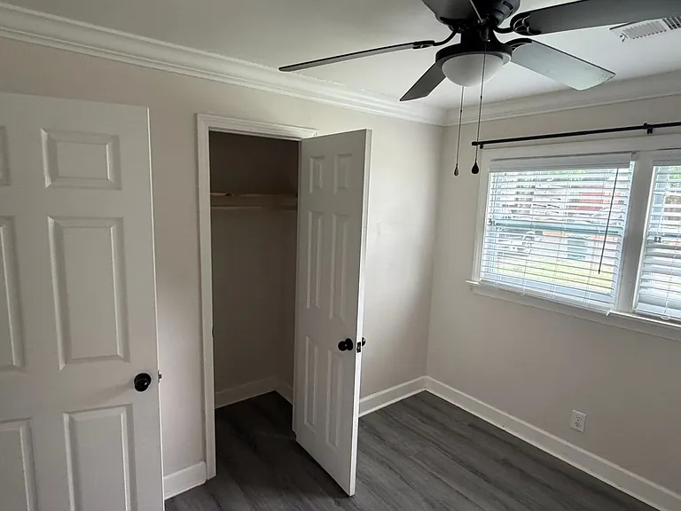 3060 Guernsey Ave — Photo 12