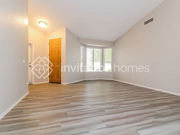 4th image of 20649 N 41st Ln
