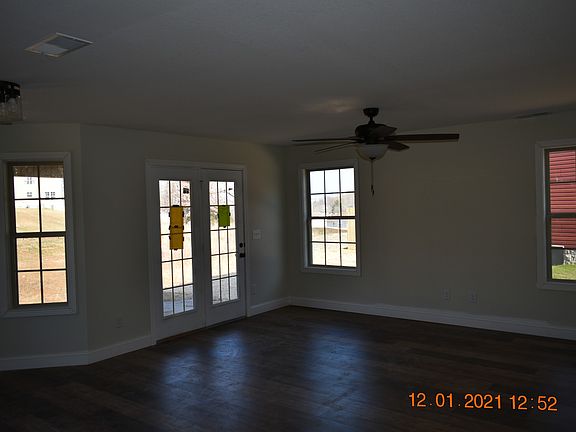 2nd image of 79 Chestnut Hl Lot 79