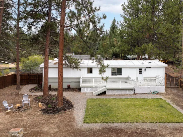 60936 Aspen Ln, Bend, OR 97702