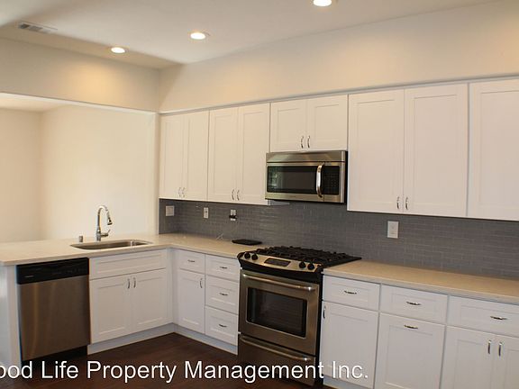 5th image of 10949 Creekbridge Pl