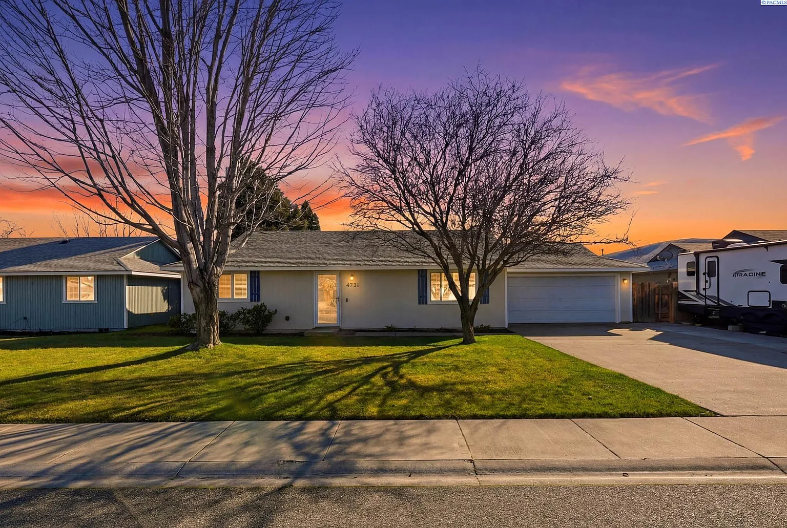 4731 Holly Way photo 1