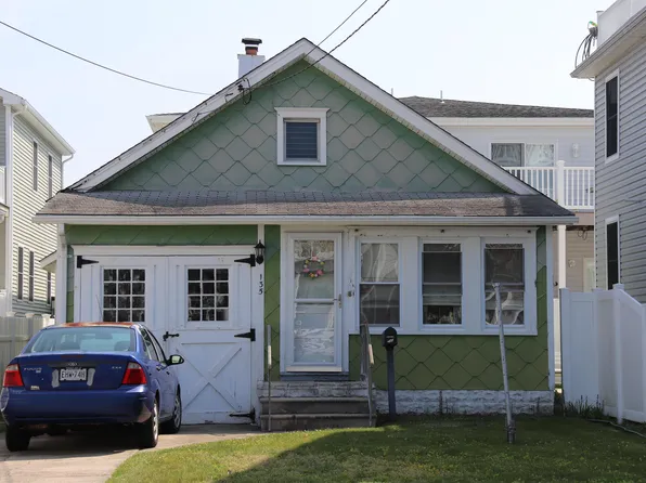 135 W Sweet Briar Rd, Wildwood Crest, NJ 08260