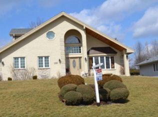 11280 84th Pl, Willow Springs, IL 60480