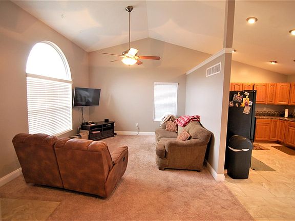 4th image of 1687 Brookridge Circle Dr
