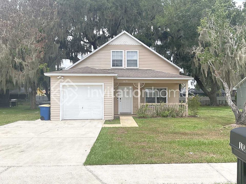 1st image of 1070 Forrest Dr