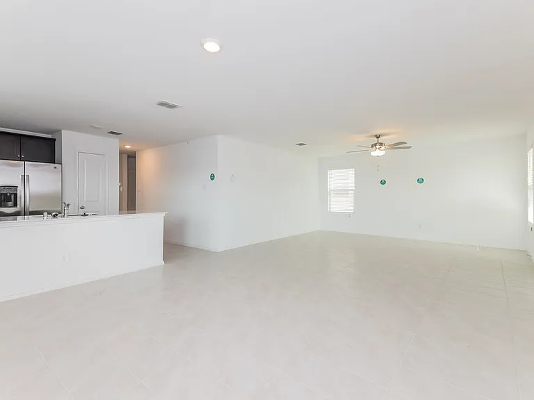 1536 Highbridge Blvd — Photo 6