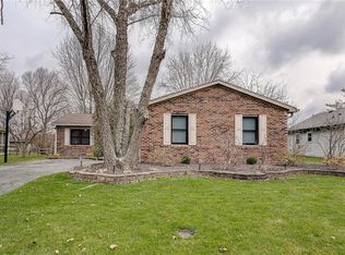 208 Ironwood Cir, Noblesville, IN 46062