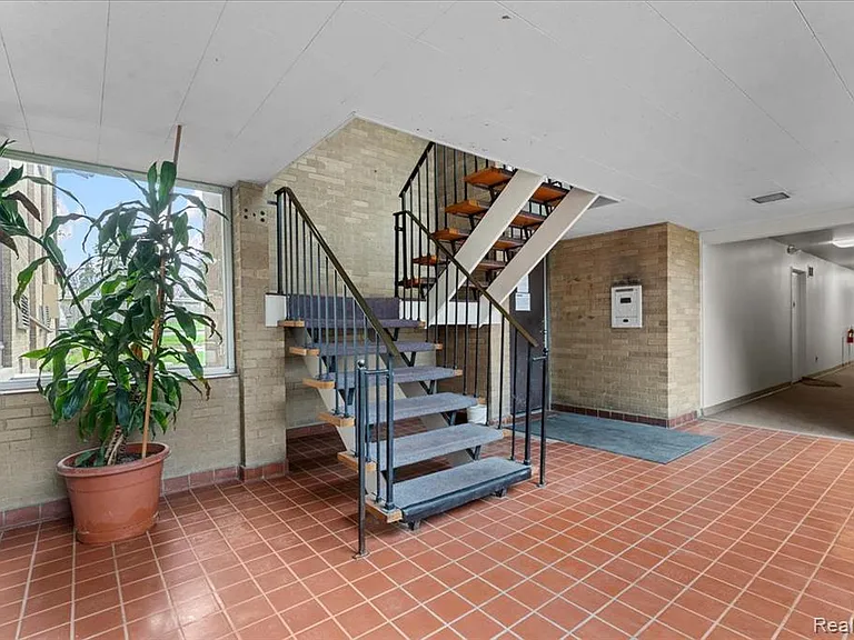 1545 Cherboneau Pl #41 — Photo 8