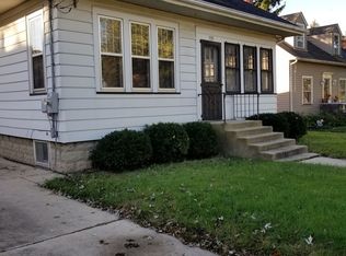 535 Forest Ave, Aurora, IL 60505