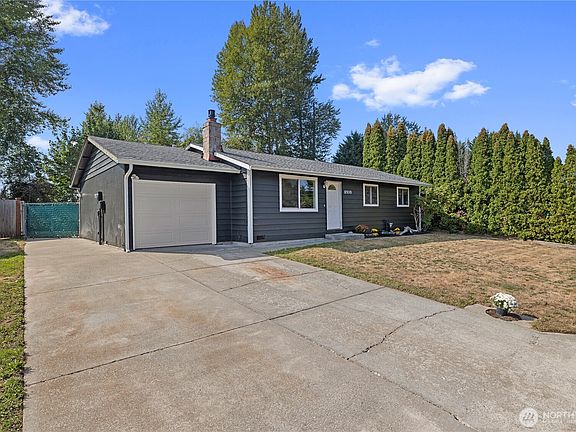 2nd image of 8930 57th Drive NE