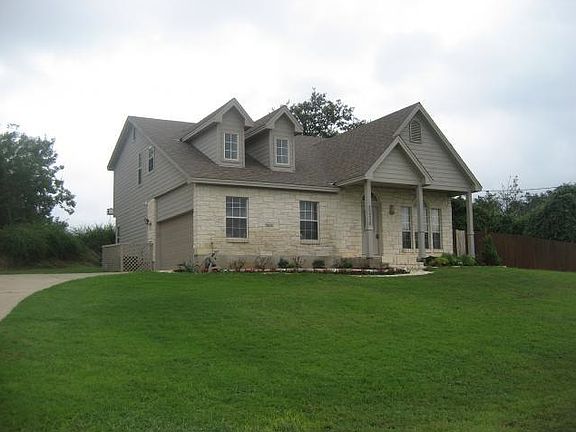 3rd image of 22230 Stow Cir
