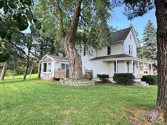 4th image of 6906 38th Ave SE