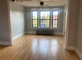 3652 W Fullerton Ave #2, Chicago, IL 60647