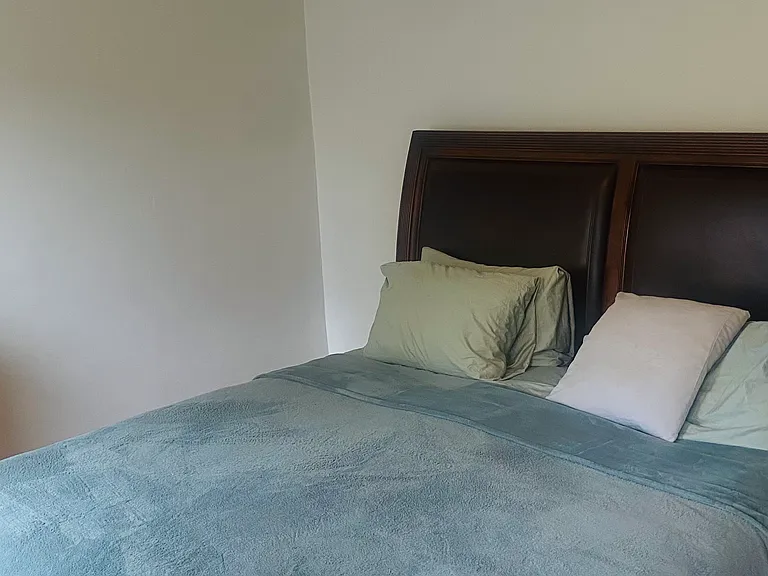 574 Peebles St #1 — Photo 13
