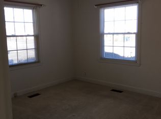 210 Canterbury Rd, Jacksonville, NC 28540