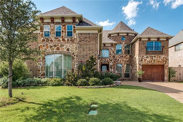 1st image of 1522 Riverdale Dr