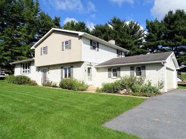 441 E Lincoln Ave, Myerstown, PA 17067