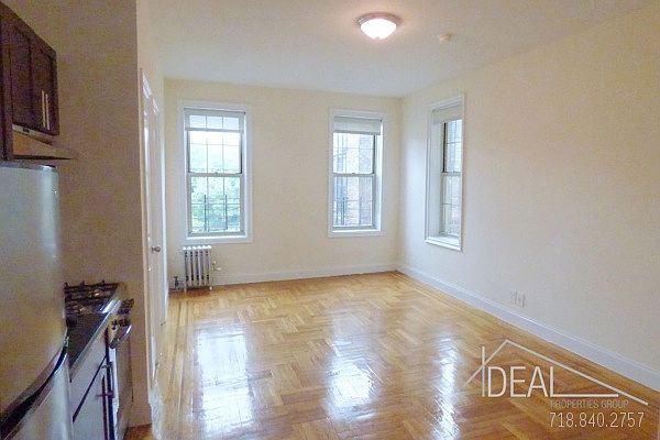 1st image of 266 Washington Ave #4