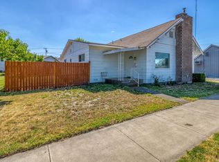 156 S Main St, Milton Freewater, OR 97862
