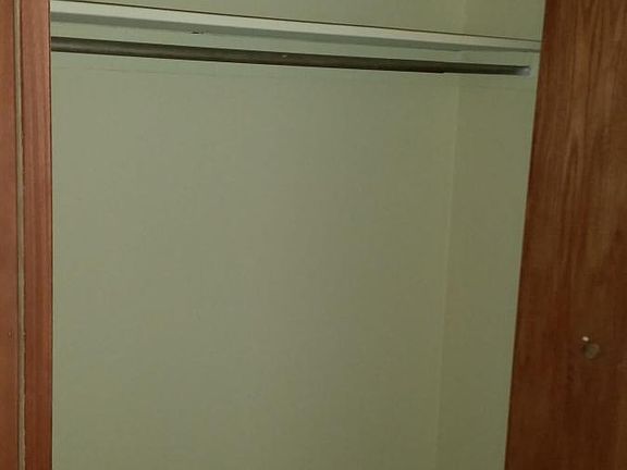 2nd image of 711 Arch St APT 203