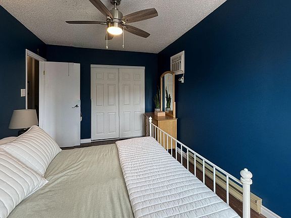 3rd image of 220 Goulet St #E