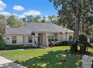 3100 N Fieldcrest Dr, Middleburg, FL 32068