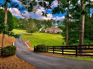 2689 Roanoke Rd, Cumming, GA 30041