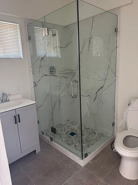 2 bed, 836 sqft, $2,695 — Photo 2