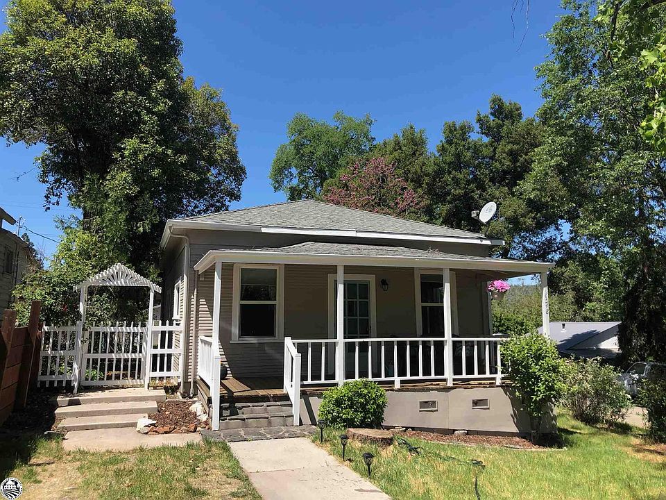 1st image of 18548 Madrone St