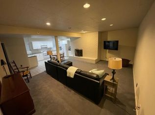 4033 Columbine Cir, Charlotte, NC 28211