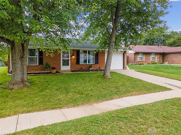 3rd image of 6137 Little Creek Ct