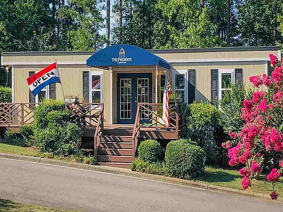 3rd image of 221 Mountain Laurel Dr #302
