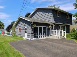 30 Frawley Dr, Fulton, NY 13069