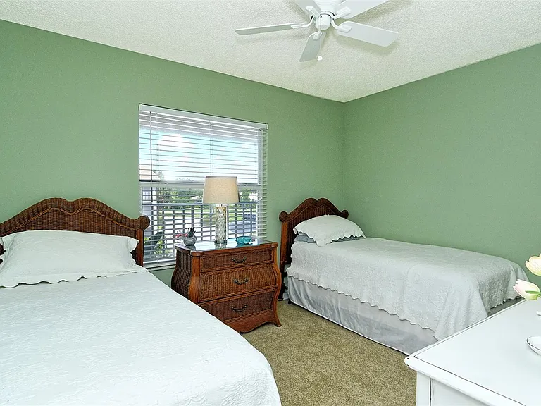 9610 Club South Cir #4302 — Photo 23