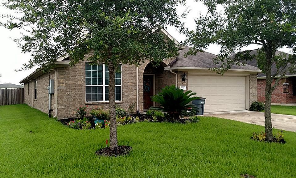 1st image of 6617 Blue Hollow Ln