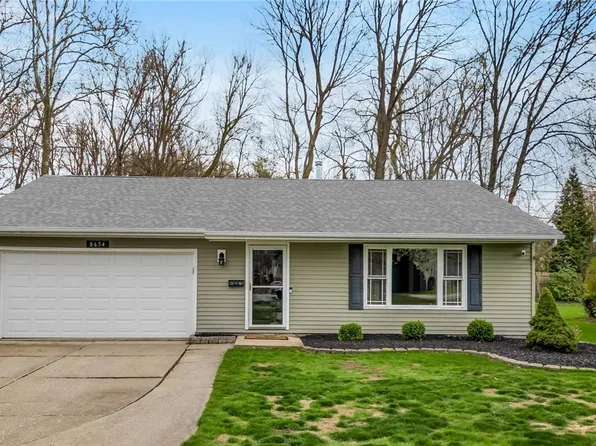 8654 Rosebud Dr, Mentor, OH 44060