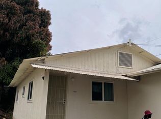 1515 Auld Ln, Honolulu, HI 96817