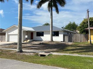 118 Tahiti Rd, Marco Island, FL 34145