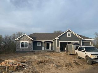 1814 Sycamore Rdg, Kearney, MO 64060