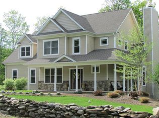 2 Long Hill Rd, Highland Mills, NY 10930