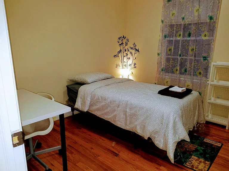 146 Terrace Ave #2 — Photo 11