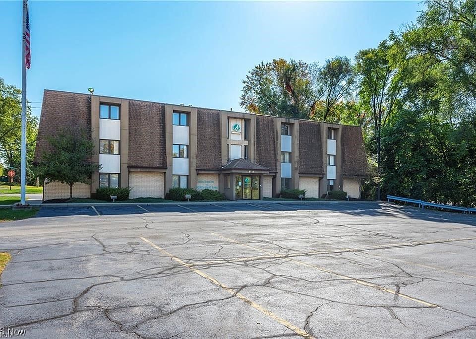 1st image of 6111 S Broadway