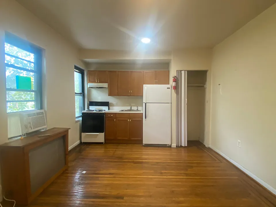 4204 Baltimore Ave #3F