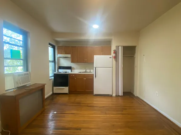 4204 Baltimore Ave APT 3F, Philadelphia, PA 19104