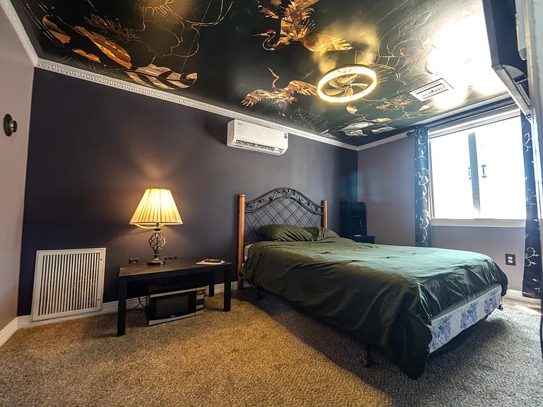 Bed Room #1