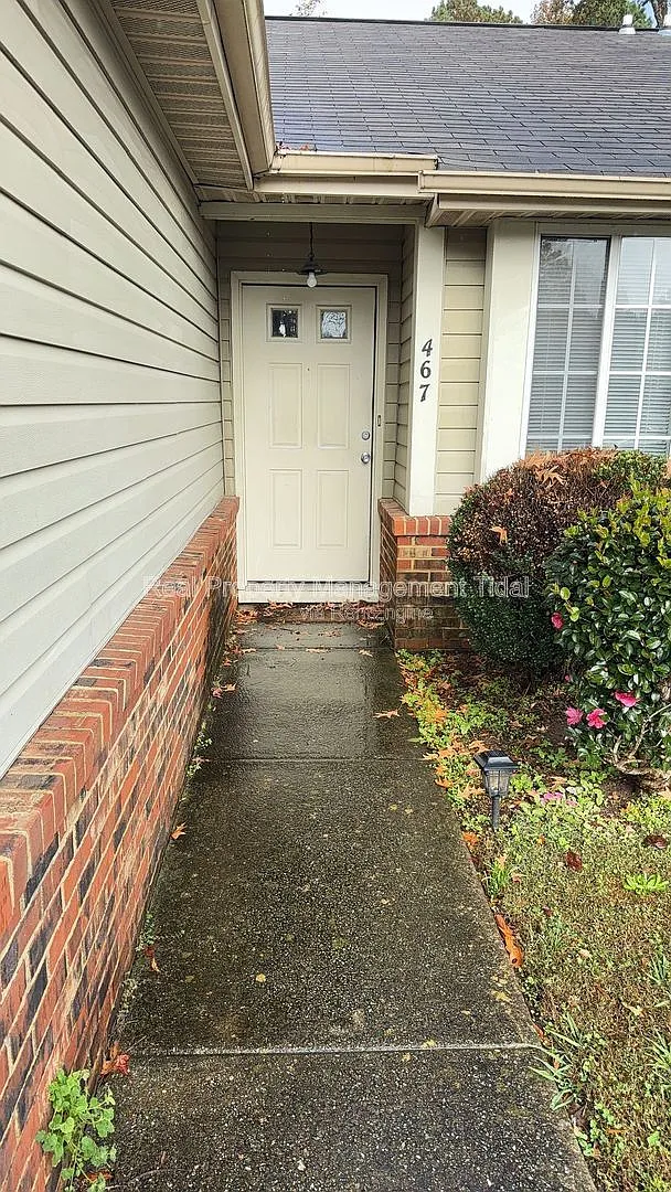 Building Photo - 467 Springmont Ct