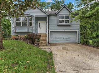 1530 Brittany Cv, Saint Charles, MO